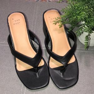 Black square toe sandal